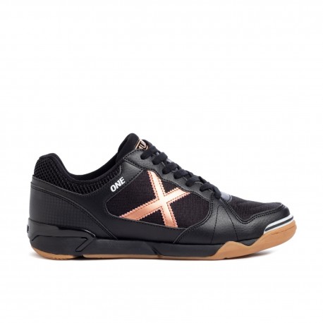 https://b2b.munichsports.com/39160/one-indoor-39.jpg