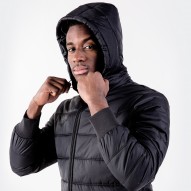 https://images.joma-sport.com/ka/apps/joma/files/20201111_142302_100659.100r_capucha_def.jpg
