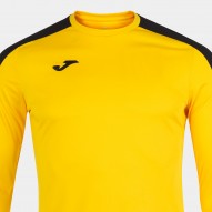 https://images.joma-sport.com/ka/apps/joma/files/20201210_091347_101658.901_4_def.jpg