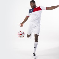 https://images.joma-sport.com/ka/apps/joma/files/20170209_152458_100053.200_juego.jpg