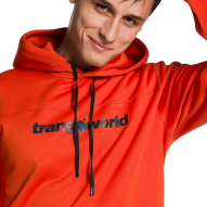 http://213.0.52.52/mirakl/images/sudadera-login-v02_PC010489_53M_1080x1080_model-detail-02.png
